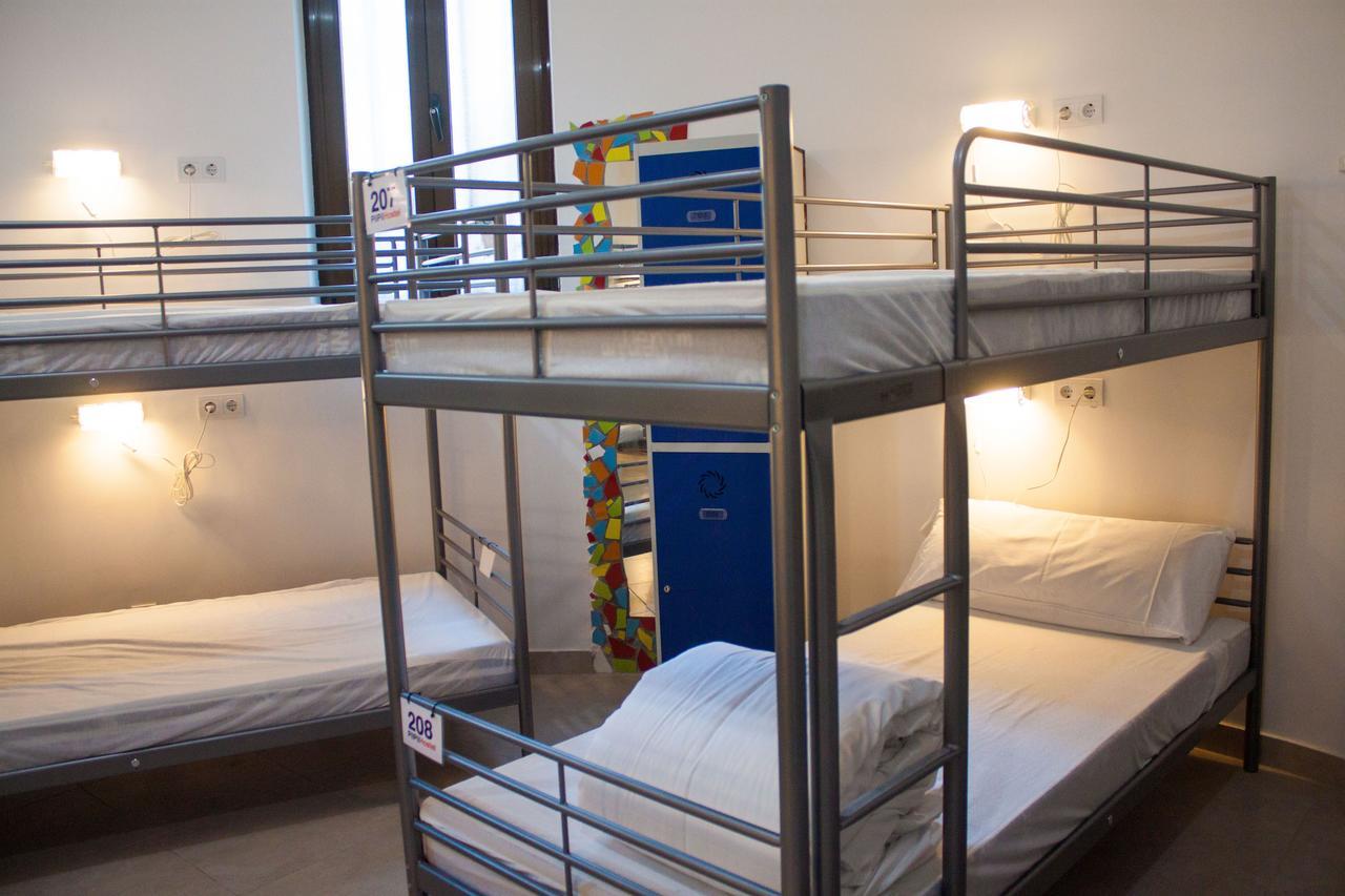 Hostel Pil Pil